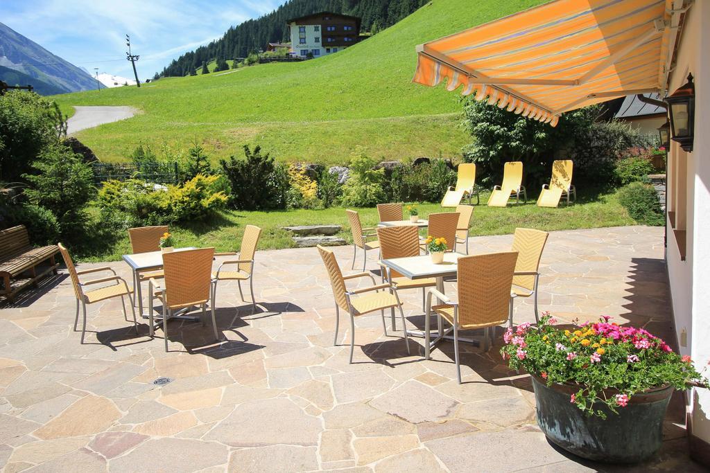 Hotel Pension Sonnleiten Tux Exterior foto